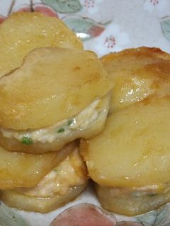 鶏ひき肉のジャガイモ挟み焼き-レシピのメイン写真