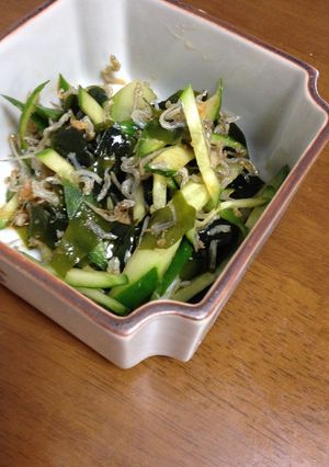 簡単すぎるワカメきゅうりジャコの酢の物-レシピのメイン写真