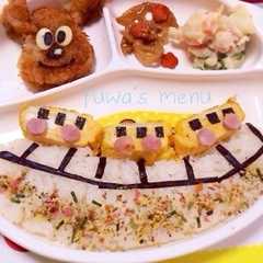 รูปของ 簡単キャラ弁☆卵焼き電車