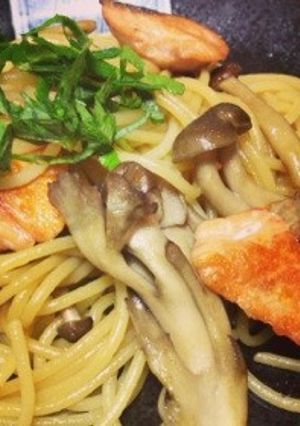 バター香る！鮭ときのこの秋パスタ-レシピのメイン写真