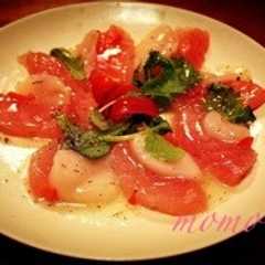 รูปของ マグロとホタテのカルパッチョ