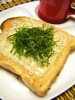 朝♪【しらすチーズトースト】-レシピのメイン写真