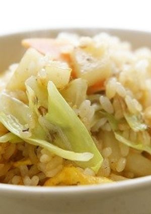 じゃが芋とキャベツのバターチャーハン-レシピのメイン写真