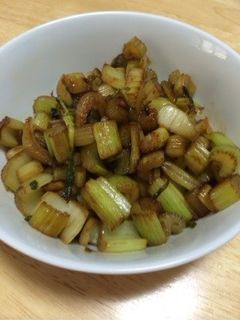 ◎セロリのバターめんつゆ炒め◎-レシピのメイン写真