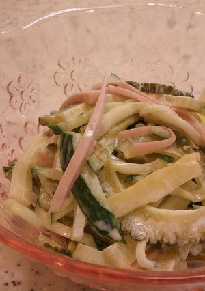 不思議!苦くないゴーヤとたくあんのサラダ-レシピのメイン写真