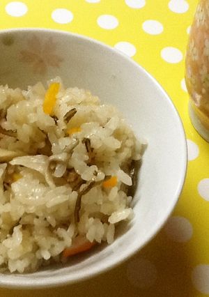 ♪きのこと塩昆布の炊き込みゴハン♪-レシピのメイン写真