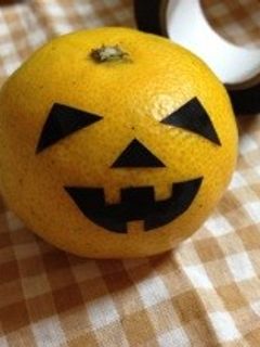 みかんで簡単☆ハロウィンかぼちゃ by ぷちみみん
