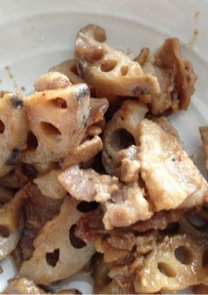焼肉のタレで簡単豚バラれんこん-レシピのメイン写真