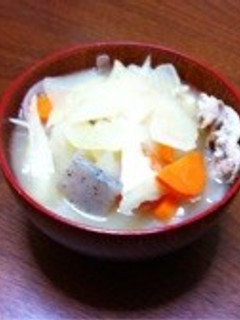 タマネギ入り豚汁★-レシピのメイン写真
