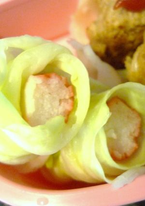 お弁当に♪かにかまキャベツ(レタス)巻き-レシピのメイン写真