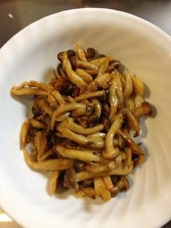 簡単しめじのケチャップ炒め-レシピのメイン写真
