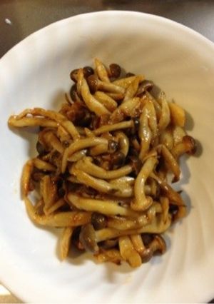 簡単しめじのケチャップ炒め-レシピのメイン写真