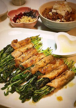 2つの味が楽しめる豆苗の豚肉巻き焼き!-レシピのメイン写真