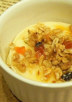 フルグラとハチミツのココットカマン-レシピのメイン写真