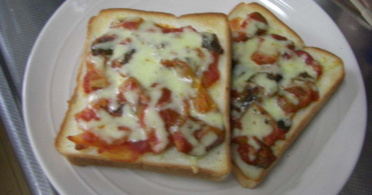 ぴざとーすと ラタトゥイユ・ピザトースト・みんと風 by いぬかいみんと