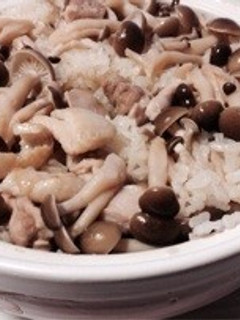 【男めし】とり肉の炊き込み御飯-レシピのメイン写真