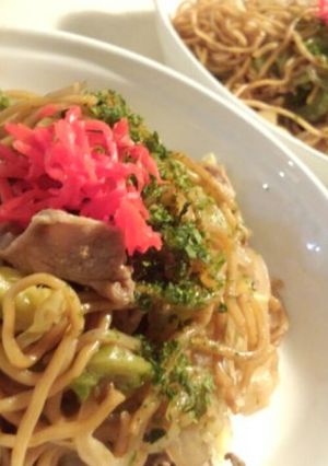 一人前では足りません！裏切らない焼きそば-レシピのメイン写真