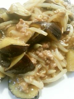 簡単☆茄子・もやし・挽き肉の味噌炒め♪-レシピのメイン写真