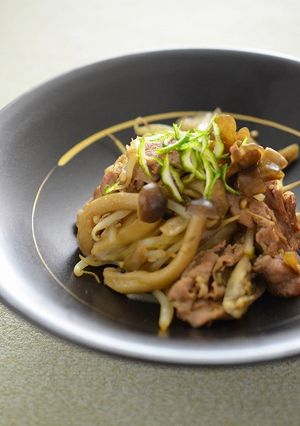 柚子ブラ香る、肉きのこ炒め-レシピのメイン写真