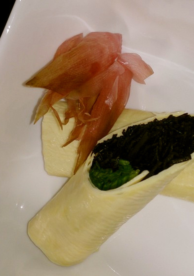 生ひじきとほうれん草の湯葉巻き-レシピのメイン写真