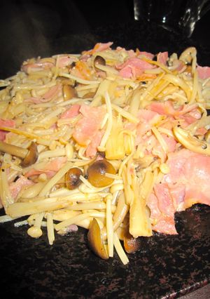 きのことベーコン炒め〜ペペロンチーノ風〜-レシピのメイン写真