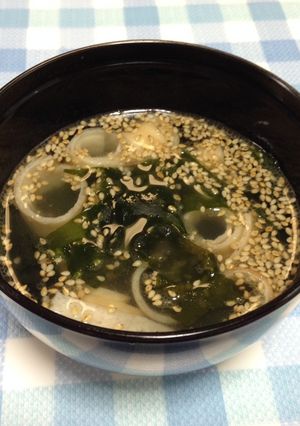 簡単わかめスープ-レシピのメイン写真
