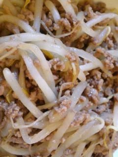 もやしと挽き肉の炒めもの-レシピのメイン写真