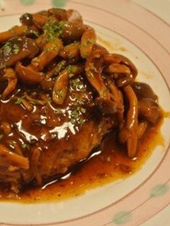 定番ハンバーグ ~きのこソース~-レシピのメイン写真