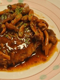 定番ハンバーグ ~きのこソース~-レシピのメイン写真