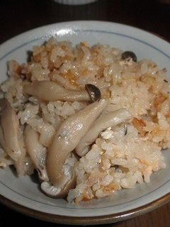 鮭ときのこの炊き込みご飯-レシピのメイン写真