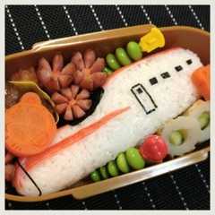 簡単♪スーパーこまち‼キャラ弁♪-レシピのメイン写真