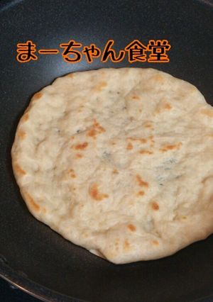 フライパンでピザ生地-レシピのメイン写真