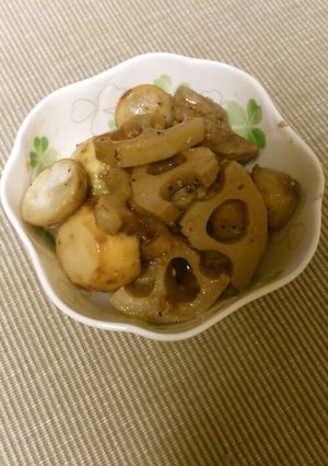 里芋と鶏レンコンのオイスターソース炒め-レシピのメイン写真