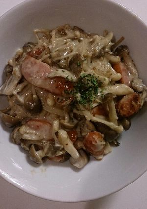 きのことウインナーのごまクリーム煮-レシピのメイン写真