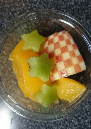 星のキウイ お弁当のデザートに。-レシピのメイン写真