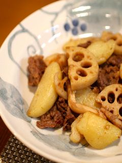 牛肉とジャガイモのカレー醤油炒め-レシピのメイン写真