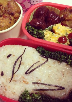 おさわりなめこキャラ弁-レシピのメイン写真