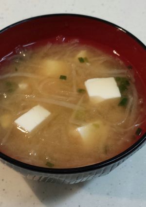 時短☆千切り大根と豆腐のみそ汁-レシピのメイン写真