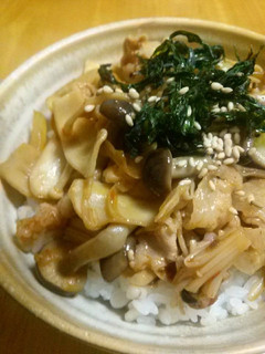 ピリ辛 きのこ丼-レシピのメイン写真