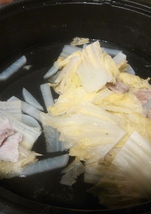 簡単ぽかぽか♪白・豚・根鍋-レシピのメイン写真