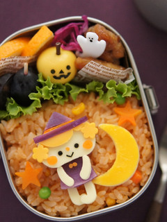 キャラ弁♪ハロウィン紫芋で魔女ちゃん-レシピのメイン写真