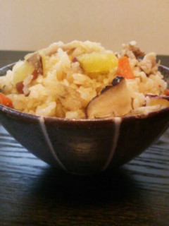 根菜いっぱいウェイパーの炊き込みご飯-レシピのメイン写真