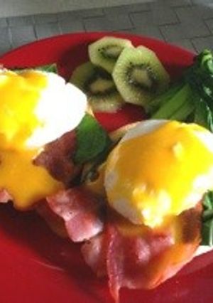 ハワイの朝食！華やかエッグベネディクト♪-レシピのメイン写真