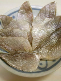 小鯛をさばくよ♪酢〆に昆布〆>゜))彡-レシピのメイン写真
