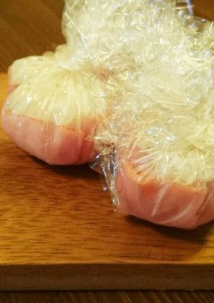 簡単朝ごはん!ごま油香る・ハムおにぎり☆-レシピのメイン写真