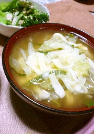 えっっ!!!味噌汁にチーズ???-レシピのメイン写真