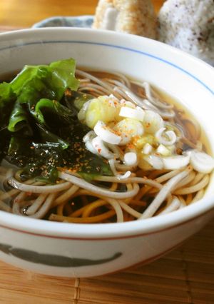 ＊ランチに*わかめ蕎麦＊-レシピのメイン写真