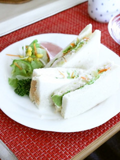 大好評♡鶏ハムおもてなしサンド-レシピのメイン写真