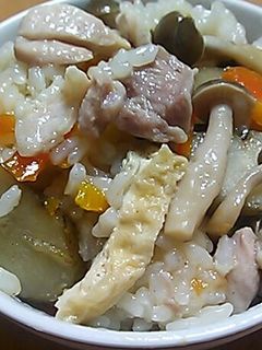 ごぼう香る炊き込みごはん。圧力鍋使用-レシピのメイン写真
