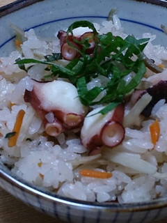 ほんのり桜色*タコ飯-レシピのメイン写真
